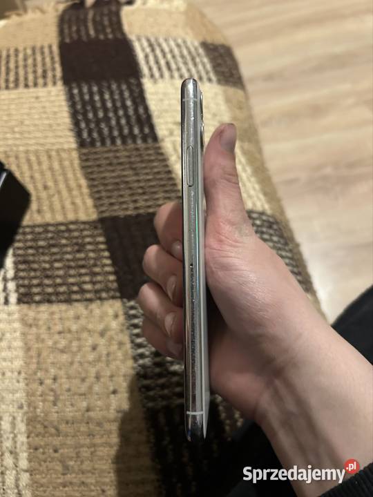 iPhone 11 Pro plus słuchawki Rabiany
