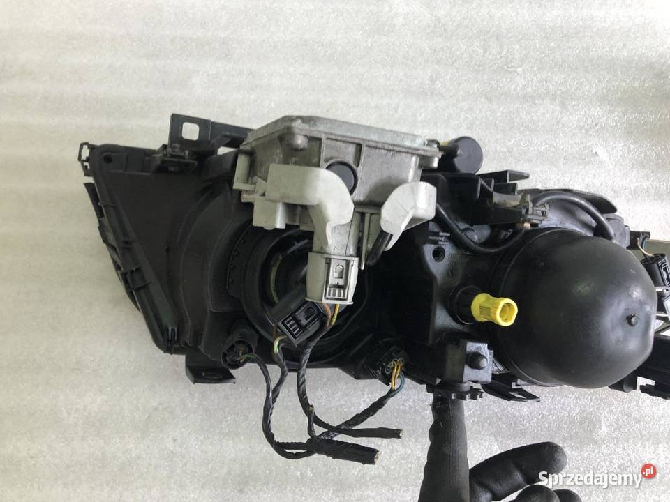 LAMPA LEWY PRZÓD 6902759 BMW E46 XENON EUROPA wielkopolskie sprzedam