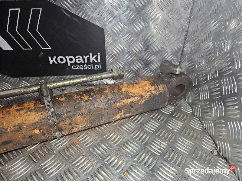 Siłownik hydrauliczny podnoszenia ładowarki Case Gdynia