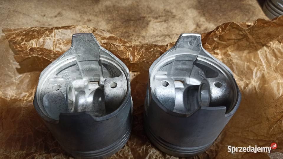 FIAT 126 MALUCH 600 TŁOKI prl kujawsko-pomorskie