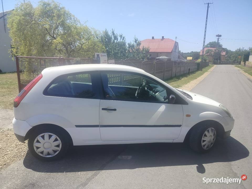 Ford Fiesta 14 dcti stan możliwa zamiana nieuszkodzony
