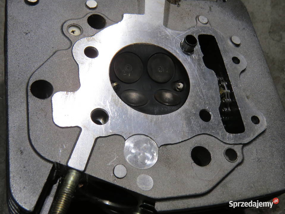 BENELLI BN 125 BN 125 2019 GŁOWICA ZAWORY Łódź sprzedam