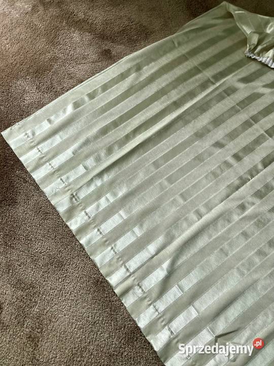 Oliwkowe połyskujące zasłony pasy dwie sztuki Nisko