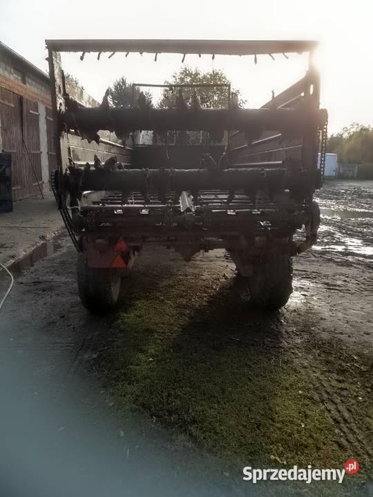 Sprzedam rozrzutnik Anielin Swędowski sprzedam