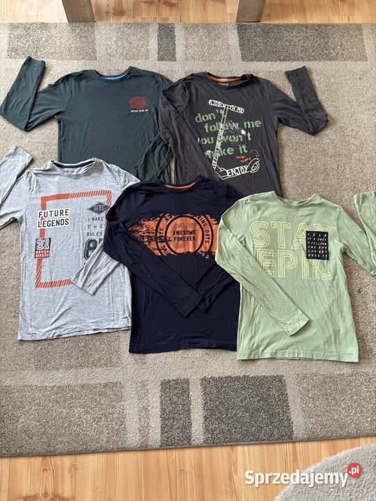 Bluzki chłopięce 146152 Rozmiar 146 Sieradz sprzedam