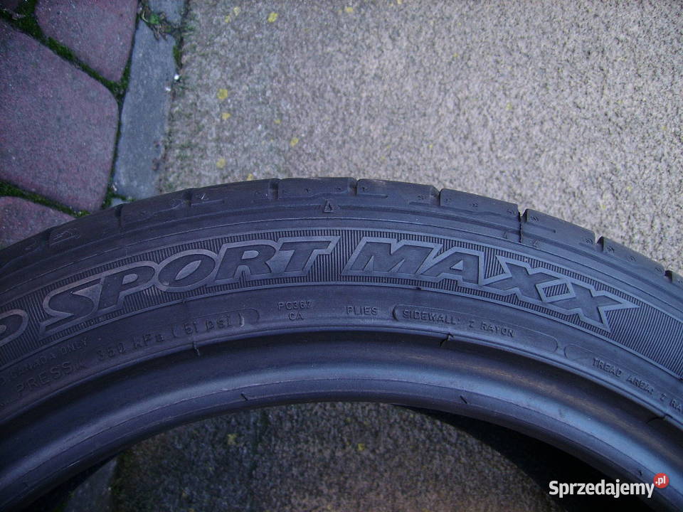 DUNLOP SP Sport Maxx 20545 R16 83W DOT 0613 7 mm Samochodowe sprzedam