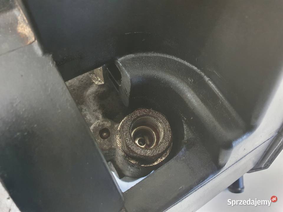 Peugeot 206 14 8V POMPA WSPOMAGANIA 9636868880 osobowe Części samochodowe Janów