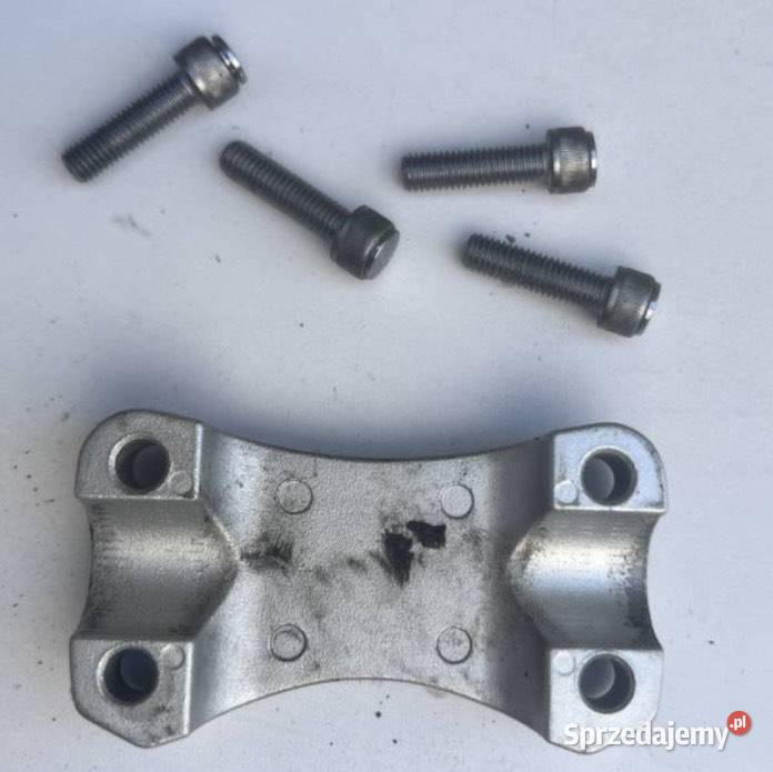 Mostek uchwyt kierownicy Suzuki GSR 600 Ostrów Wielkopolski