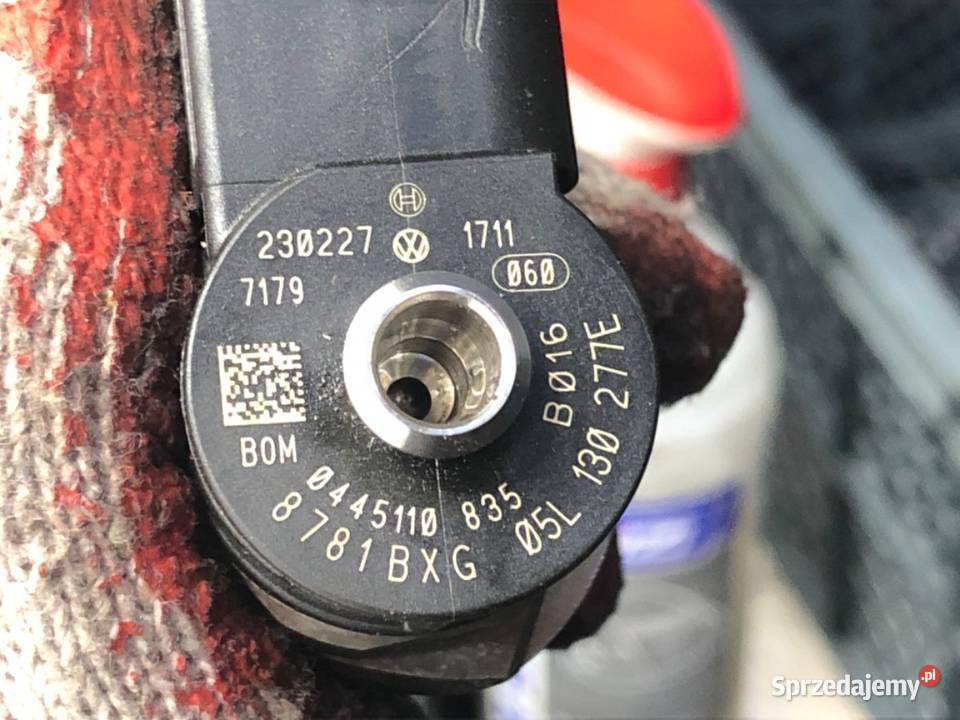 WTRYSKIWACZE KOMPLET SKODA OCTAVIA IV 05L130277E osobowe sprzedam