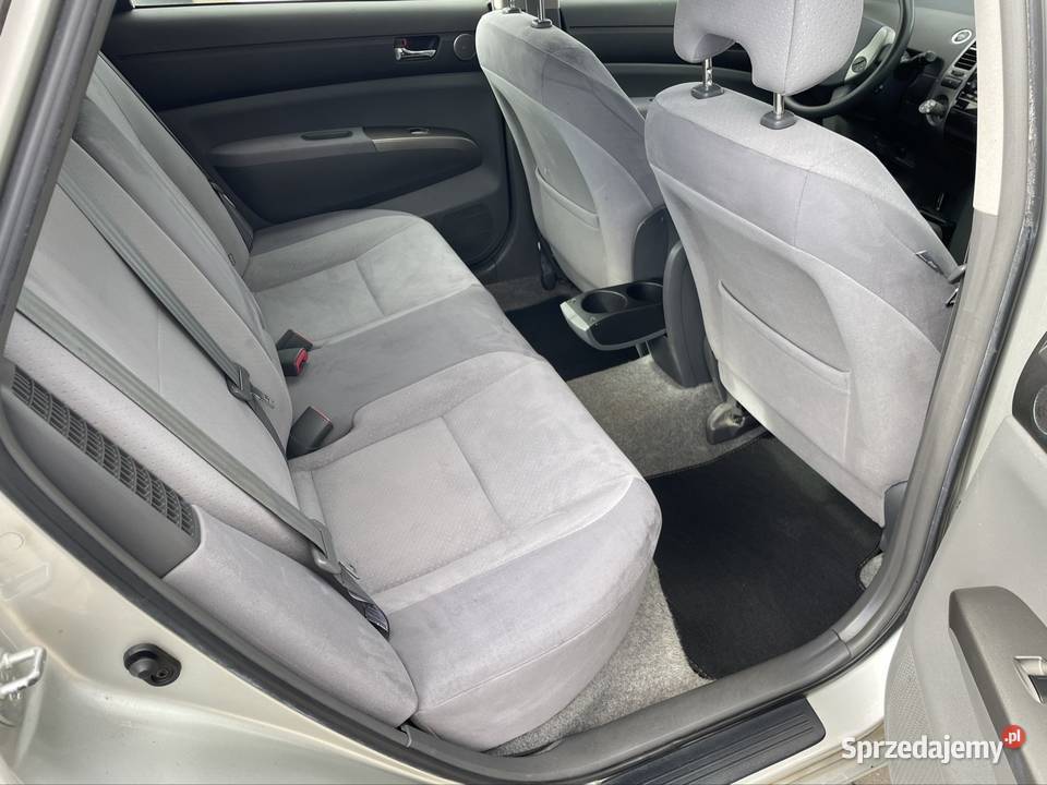 Toyota Prius 15 hybryda NIE TAXI sprowadzony Kamień