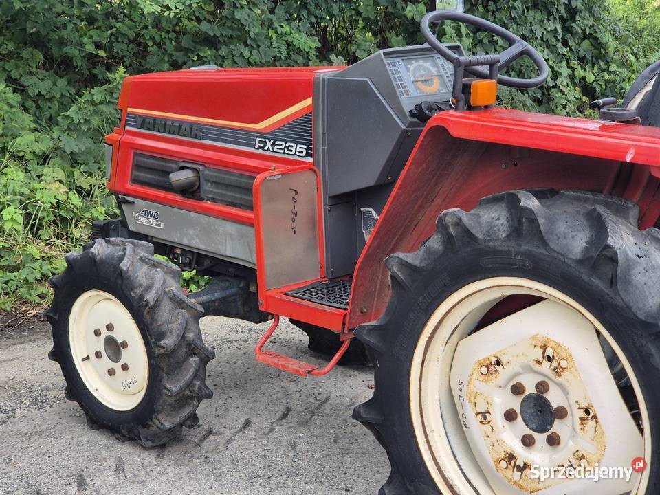 Traktorek traktor YANMAR FX235D Wspomaganie