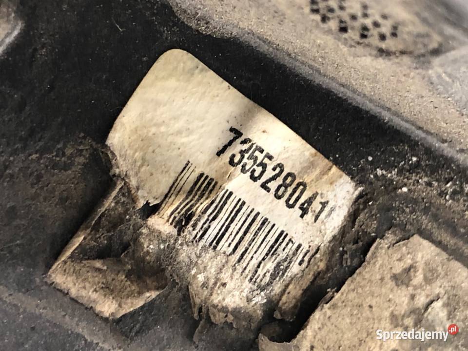 LUSTERKO LEWY FIAT DOBLO II Minivan BIAŁY podkarpackie