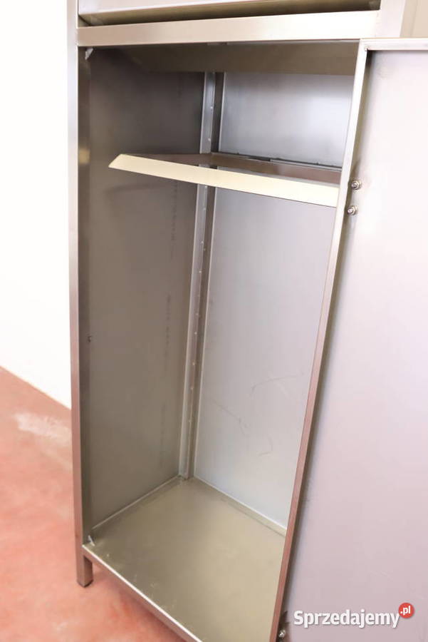 Szafa porządkowa magazynowa ze wsypem na odzież