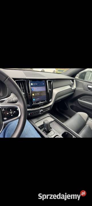 Sprzedam Volvo XC60 Mild Hybrid automatyczna