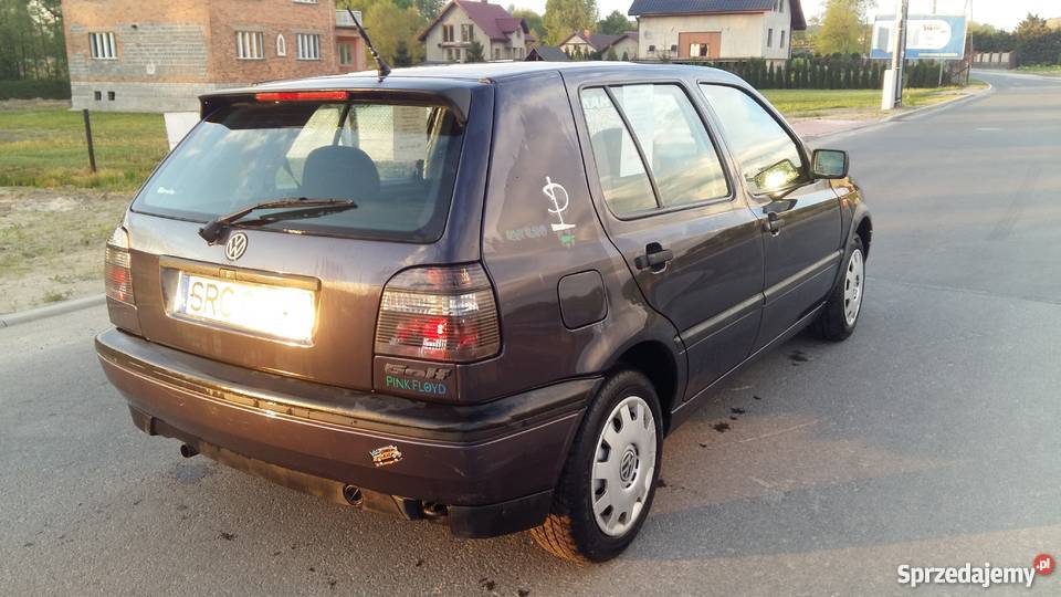 sprzedam golf 3 16 LPG centralny zamek