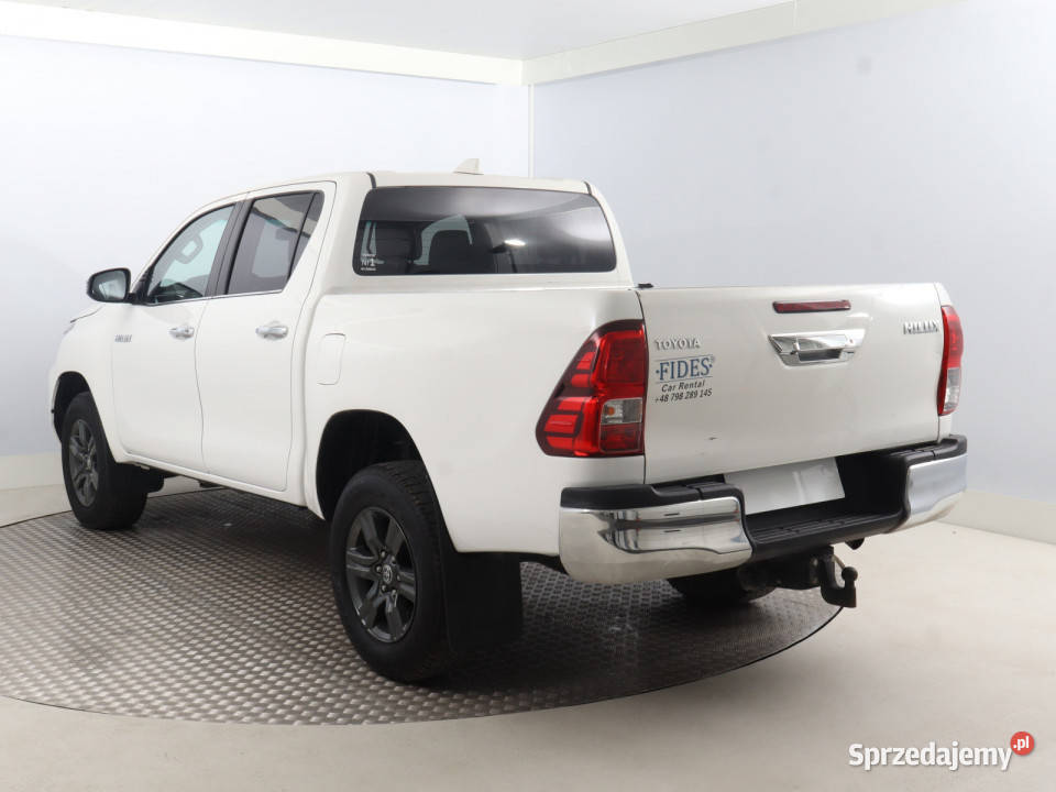Toyota Hilux 24 D4D Terenowy