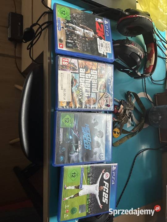 mam na szprzedaż PlayStation 4 stan używany Wilcze