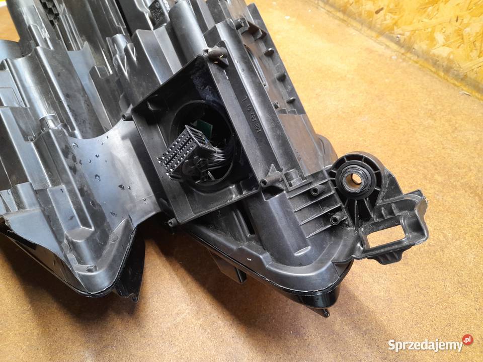 SKODA KODIAQ FULL LED LAMPA PRZEDNIA LEWA Goleniów