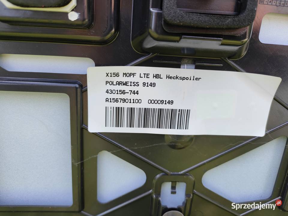 Tylni spoiler do mercedesa GLA osobowe