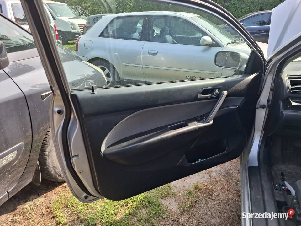 Drzwi lewe lewy przód Honda Civic VII 3D NH623M Drzwi