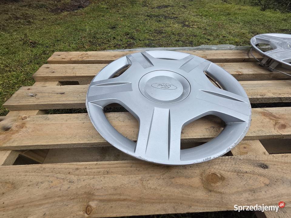 Kołpak Ford 14 FocusFiesta 2S611130 DA osobowe małopolskie