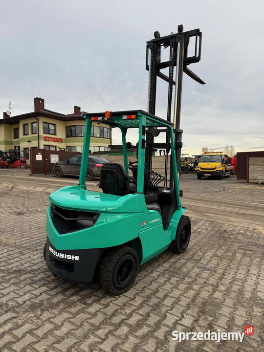 wózek widłowy MITSUBISHI FD30NT diesel 3000 Działoszyn