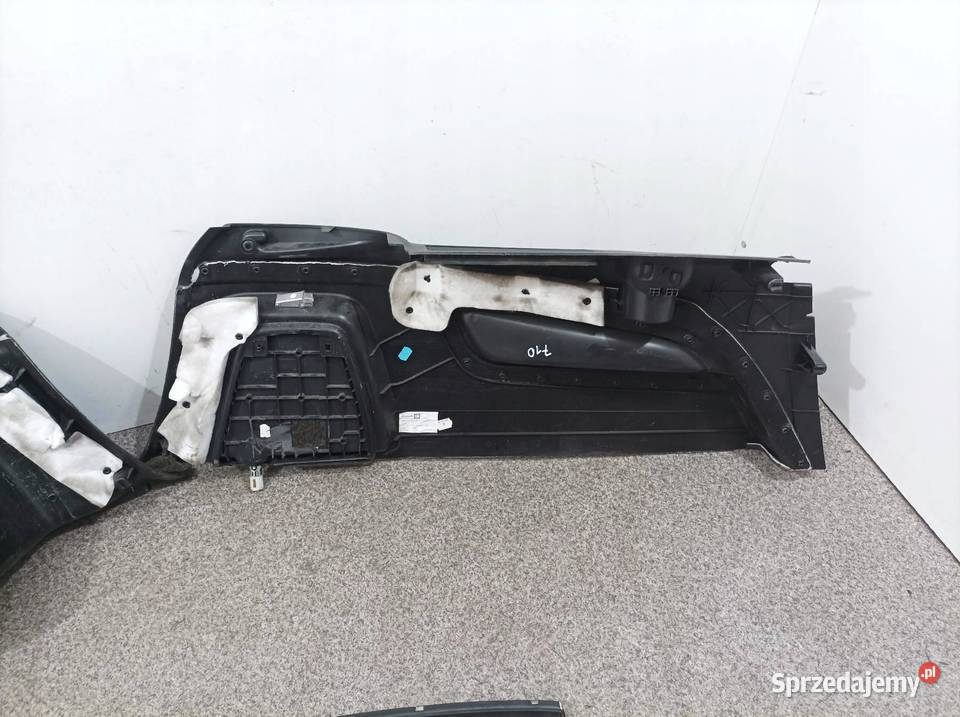 OSŁONA PROGU BAGAŻNIKA BOCZEK LEWY PRAWY TYŁ KPL