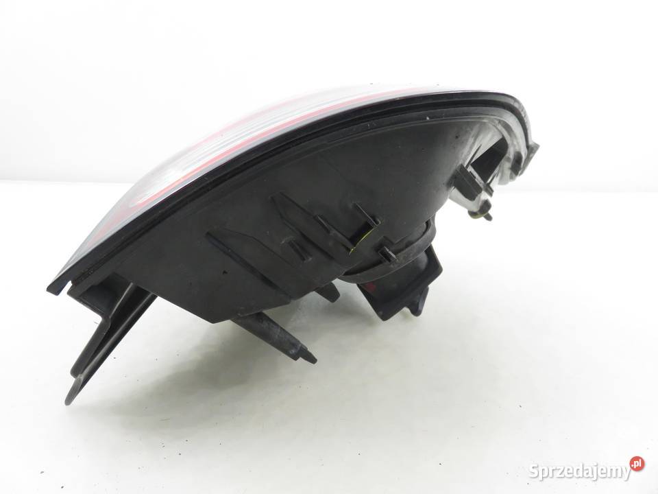 LAMPA PRAWA TYLNA CITROEN C3 II SC