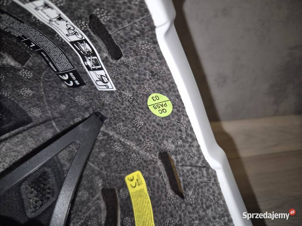 Kask rowerowy pełno twarzowy tytanowy Nowy 5862 Kaski i odzież sprzedam