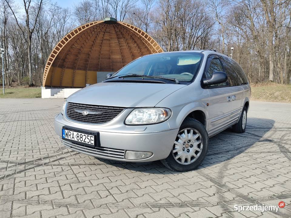 Chrysler Voyager Grand 4x4 Automat 7 Osobowy 33 Stara Błotnica