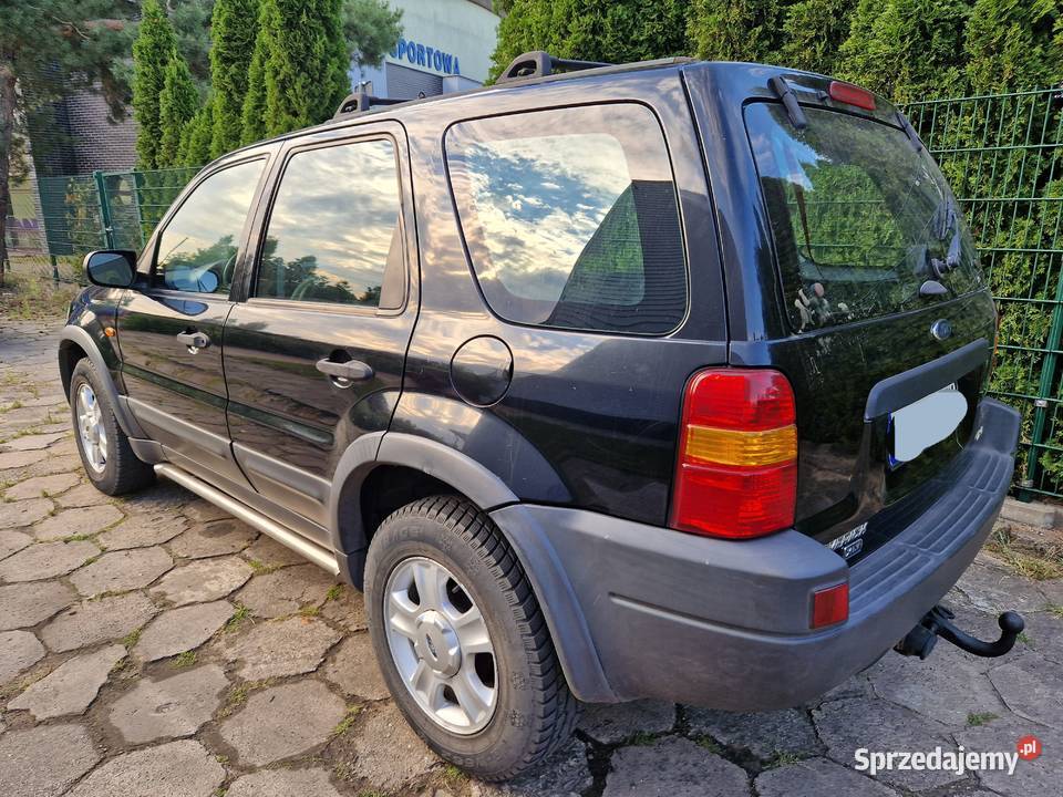 Czarny Ford Maverick 2,0 LPG 2003 Klima Czarne skóry Możliwa zamiana