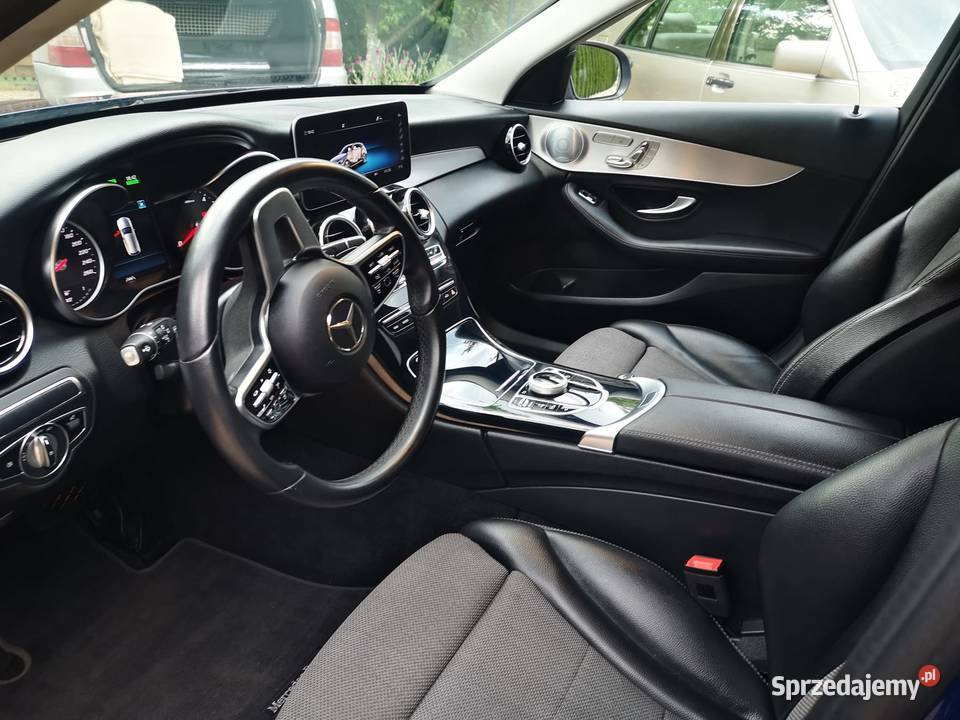 Mercedes C W205 300de Kielce