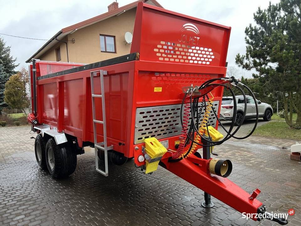 Rozrzutnik obornika 10 T Rozrzutniki obornika Proszówka sprzedam