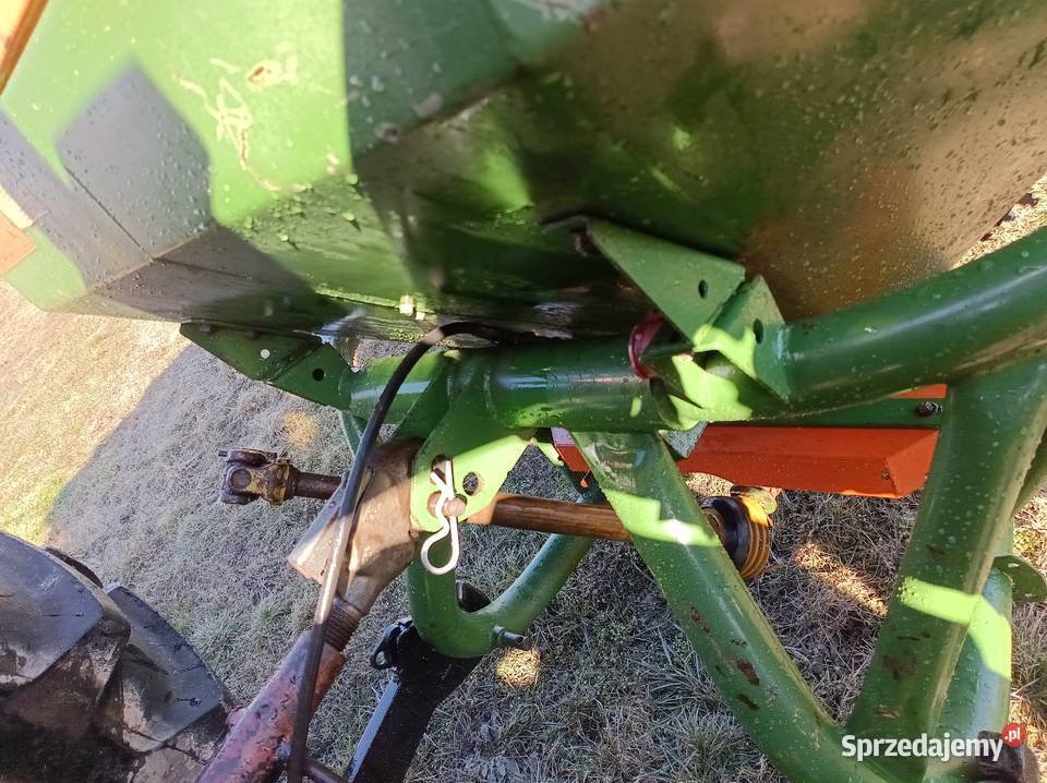 Rozsiewacz nawozów Amazone OC Ossowa