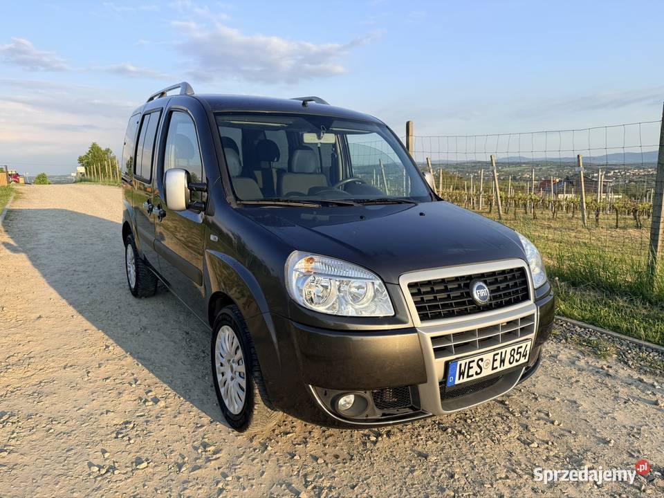 Fiat Doblo Malibu 14 Benzyna 80 Klimatyzacja Hak lakier metallic Jasło
