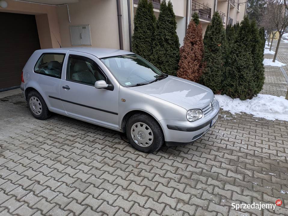 Volkswagen Golf 4 IV 14 nieuszkodzony Łódź