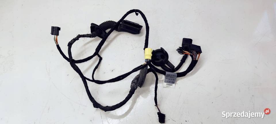 WIĄZKA DRZWI PRAWY PRZÓD AUDI A5 8T8 8T8971030B osobowe Materiały instalacyjne