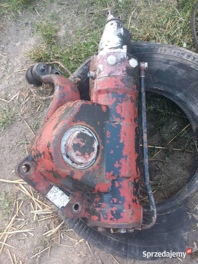 Sprzedam dwa serwa do zetor 8111 Kłodzko