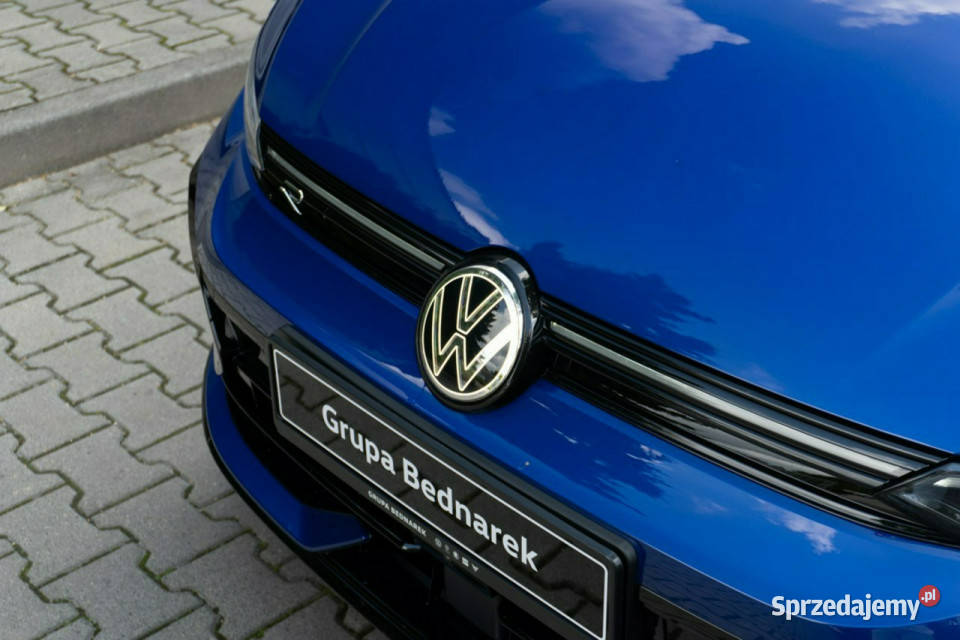 Volkswagen Golf R 20 TSI 4Motion 333 DSG VIII nawigacja