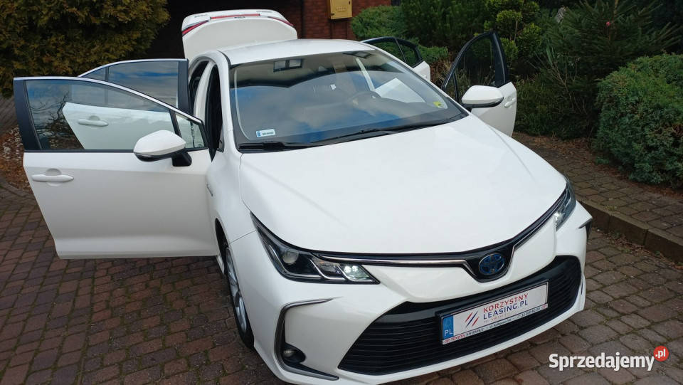 Toyota Corolla ECVT 18 Hybryda Pełna historia Gdańsk