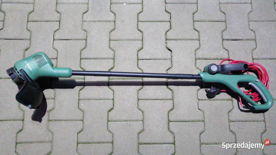 PODKASZARKA ELEKTRYCZNA BOSCH EasyGrassCut 26 Wyrzeka