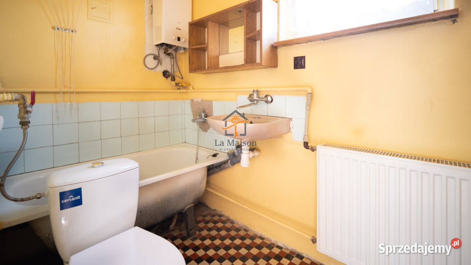 Sprzedaż domu wolnostojącego Zelków 9891 metrów asfalt Sprzedaż sprzedam