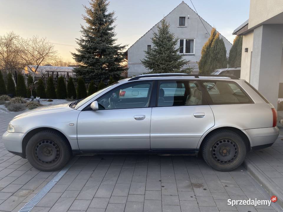 Audi A4 B5 1999 r diesel kombi hak Polanka
