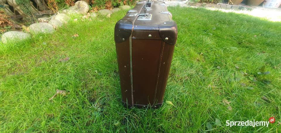 Stara walizka PRL Pozostałe Wyposażenie wnętrz Sławków