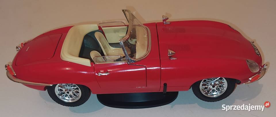 Jaguar E Bburago 1961 Skala 118