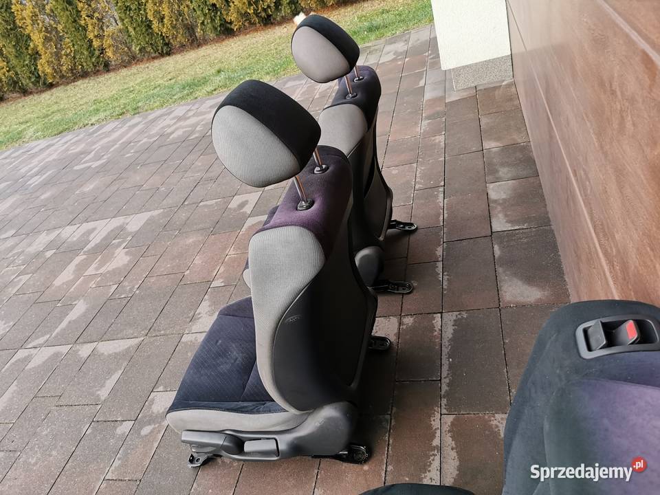 Honda Civic VIII UFO Fotel Kierowcy Pasażera Dziecinów sprzedam
