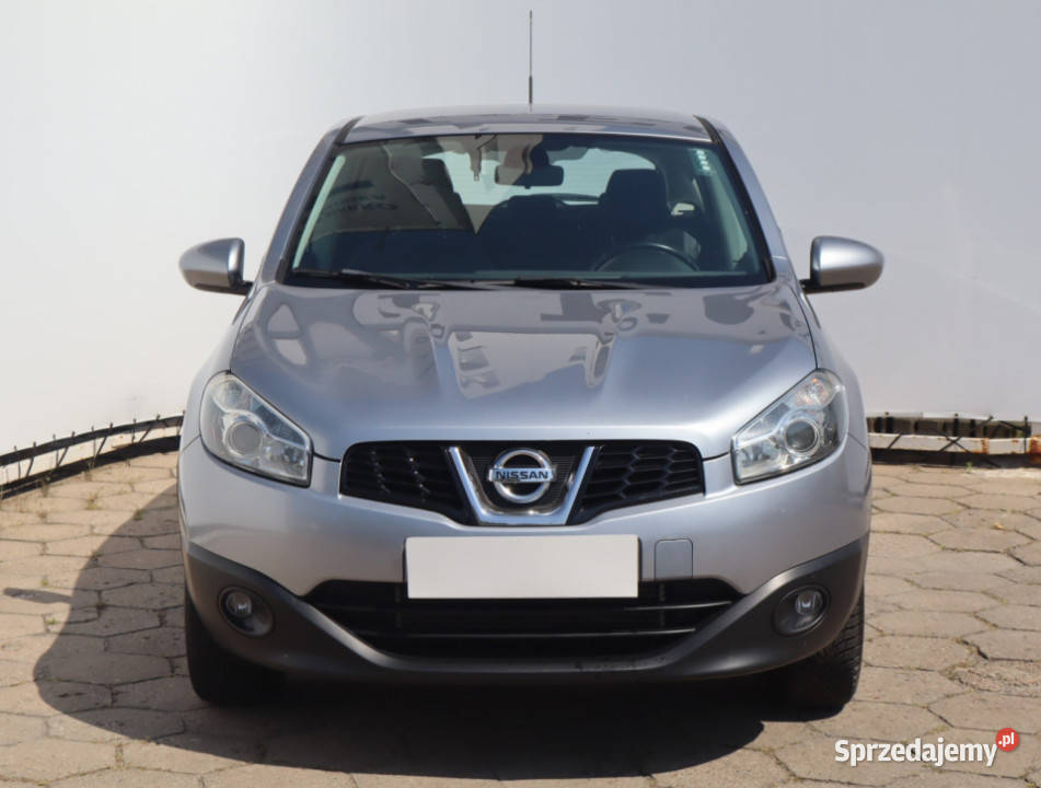 Nissan Qashqai 16 dCi czujnik parkowania