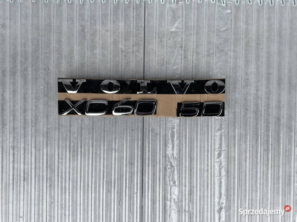 VOLVO XC60 II Znaczek Logo Emblemat Klapy Pleszew