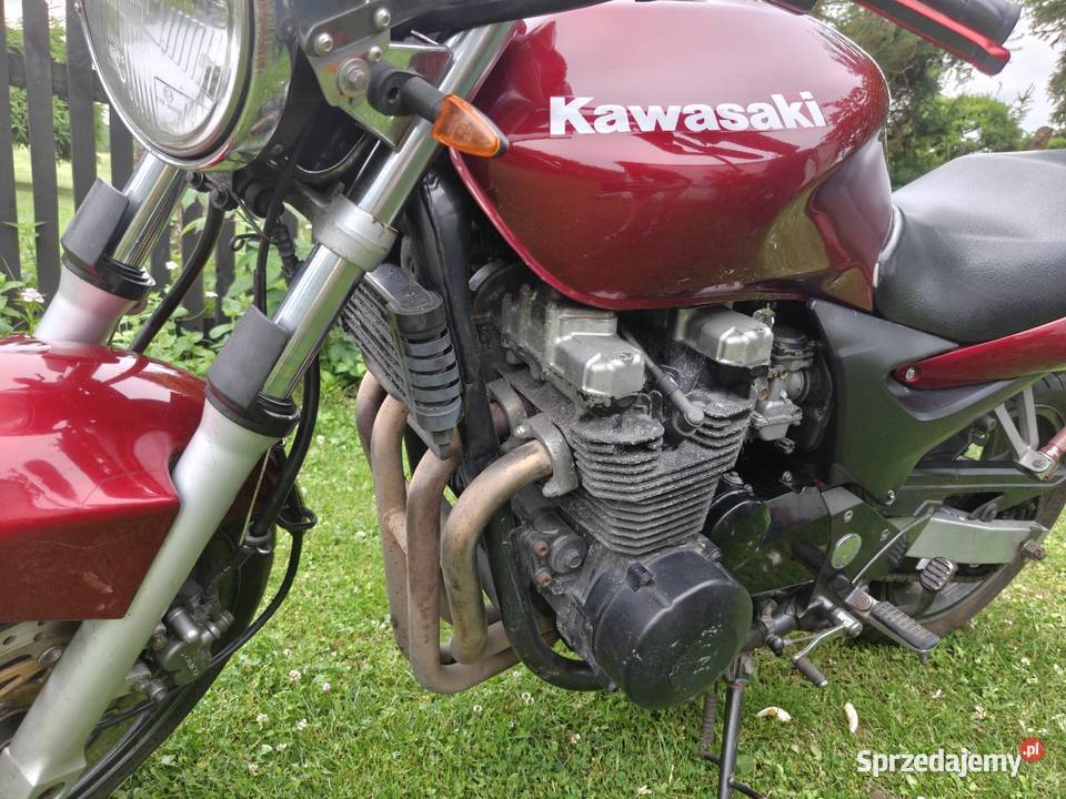 Kawasaki ZR7 750 1999 r garażowany sprzedam