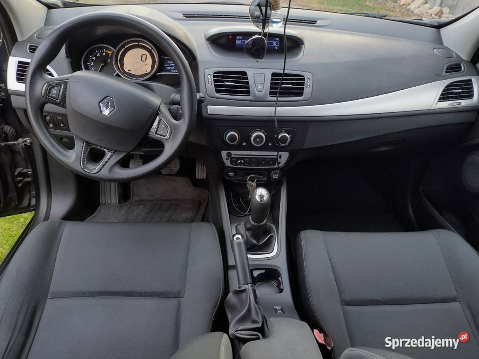 Renault Megane 16 BGaz2013 Rok produkcji 2013 Opatów
